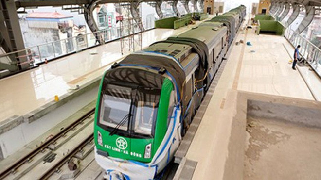 Hình ảnh tàu Cát Linh - Hà Đông chính thức lộ diện Ảnh 2