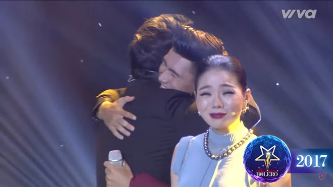 Thần tượng Bolero 2017: Bộ tứ HLV 'cay cú' khi bị thí sinh 'lừa' ngoạn mục Ảnh 2