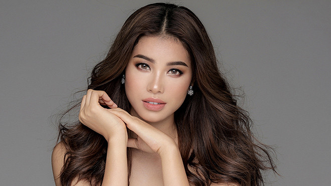 Hoa hậu Phạm Hương lần đầu thừa nhận sống ngoài rìa showbiz, không có nhiều bạn bè Ảnh 2