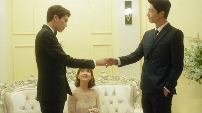 Sau đám cưới vẹn tròn, có thêm hai Do Bong Soon phi thường ra đời Ảnh 2