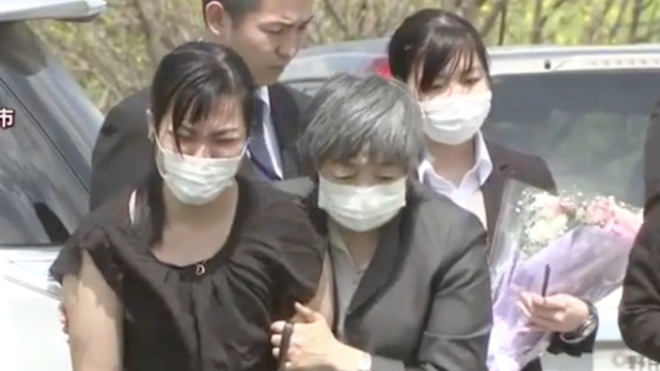 Clip mẹ bé gái người Việt bị sát hại tại Nhật khóc ngất khi đến nơi phát hiện thi thể con mình Ảnh 2