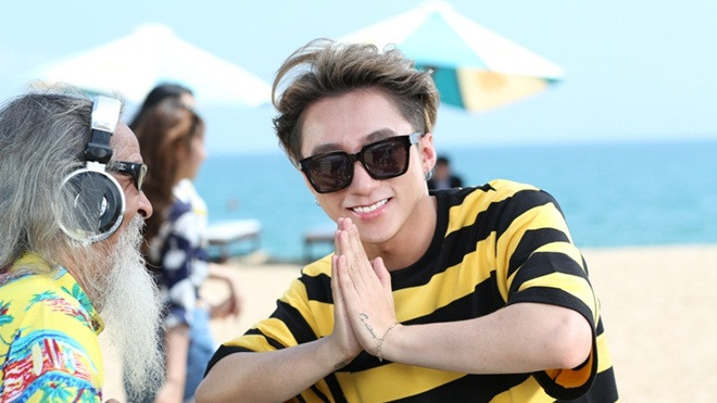 Sơn Tùng M-TP viết ca khúc mới chỉ trong 2 giờ trên 1 chuyến xe Ảnh 2