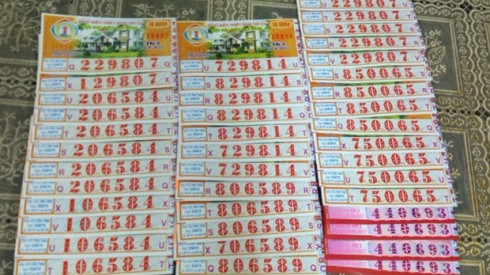 Đặc nhiệm mua hết vé số giúp cụ bà bị cướp Ảnh 2