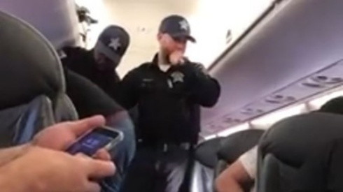 Công bố danh tính ba nhân viên an ninh kéo ông David Dao khỏi máy bay Ảnh 2