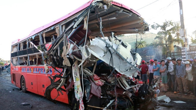 44 người thương vong sau khi ôtô tải đối đầu xe khách Ảnh 2
