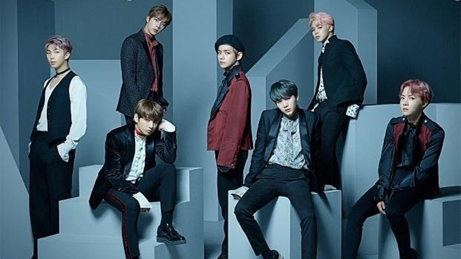 BTS 'đại náo' đất nước mặt trời mọc: Tiêu thụ 220.000 bản album trong 2 ngày! Ảnh 2