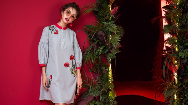 Vân Hugo trẻ trung với trang phục mùa hè đậm chất nhiệt đới Ảnh 2