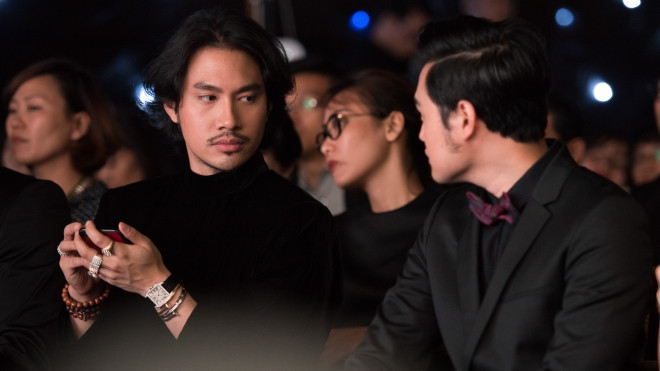 Đôi bạn Lý Quí Khánh - Quang Vinh ‘dính như sam’ đến chúc mừng bạn thân Ảnh 2