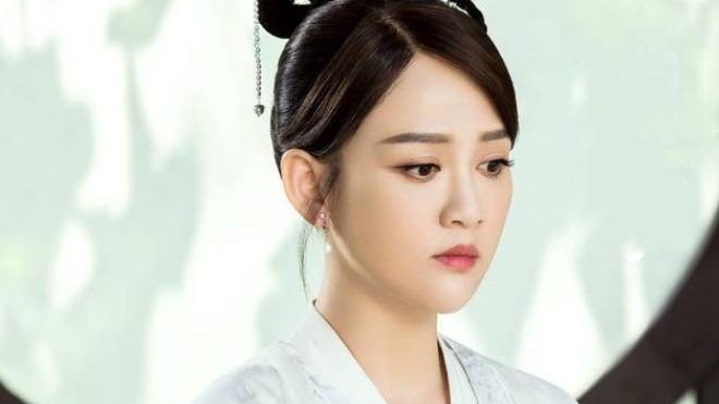 'Độc cô hoàng hậu' tung hình ảnh đầu tiên, khán giả bất ngờ vì Trần Kiều Ân 'hiền' hơn tưởng tượng Ảnh 2