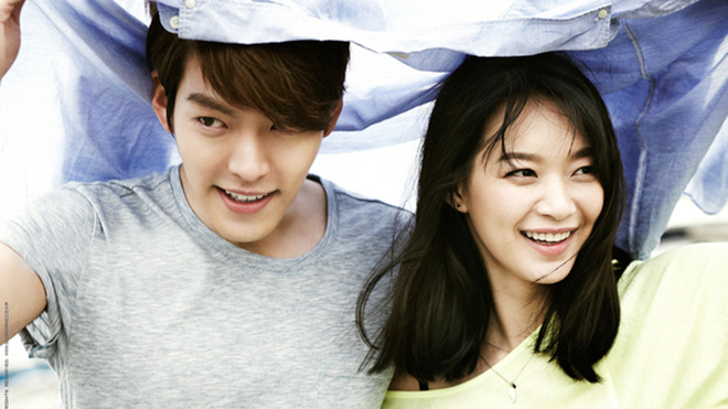 Có người yêu Shin Min Ah cạnh bên, Kim Woo Bin hẳn sẽ an lòng chiến đấu với căn bệnh ung thư Ảnh 2
