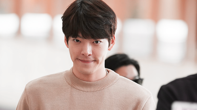 Trước khi biết tin mắc bệnh ung thư, Kim Woo Bin thường xuyên bị chảy máu mũi và cổ họng sưng tấy Ảnh 2