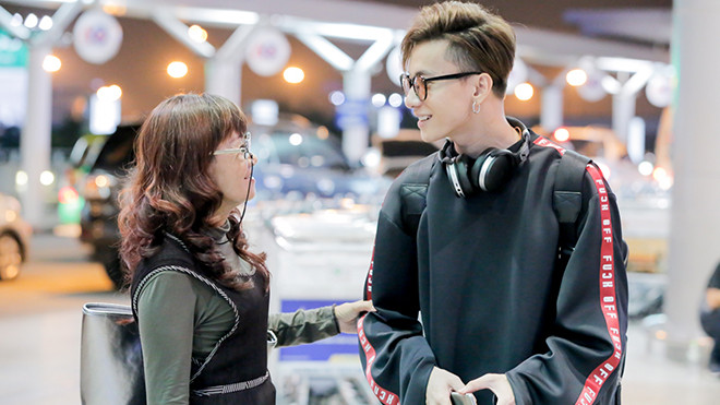 Mẹ S.T lo lắng khi con trai sang London diễn sau vụ khủng bố tại concert Ariana Grande Ảnh 2