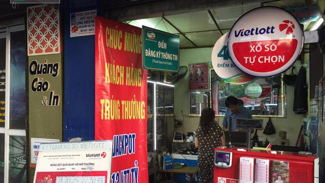 Đại lý căng biển, trích camera tìm chủ nhân giải Vietlott trị giá hơn 112 tỷ ở Hà Nội Ảnh 2