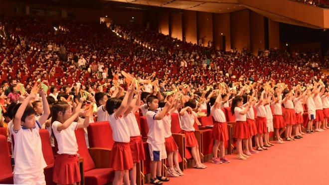 Bất ngờ với 'đại nhạc hội' dành cho học sinh lớn nhất tại Hà Nội Ảnh 2