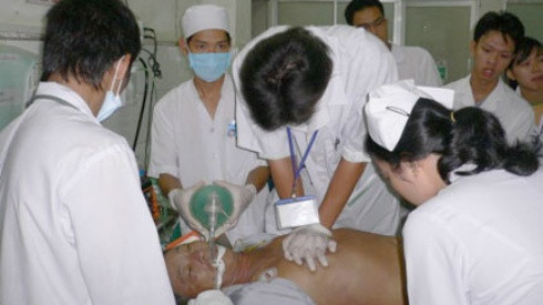 Thêm 1 người tử vong trong vụ 18 bệnh nhân bị sốc phản vệ: Bộ Y tế lên đường gấp Ảnh 2