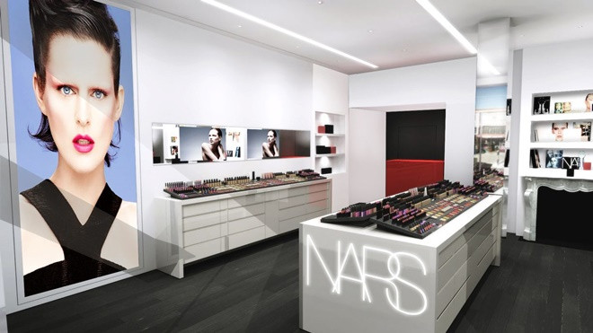 Tin sốc: Nơi dự đoán trở thành tổng hành dinh H&M thật ra là 'ngôi nhà' của thương hiệu mỹ phẩm NARS? Ảnh 2