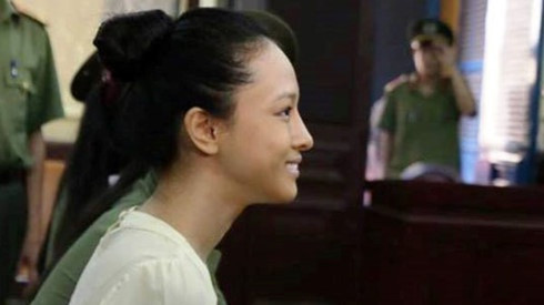 Hoa hậu người Việt Phương Nga bị cáo buộc lừa đảo đại gia thế nào? Ảnh 2