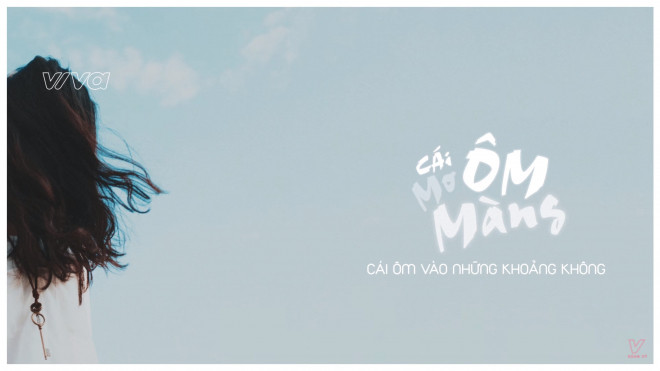 'Cái ôm mơ màng', cái ôm của những người yêu mà lại phải xa Ảnh 2