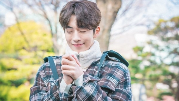 Đặt lên bàn cân, liệu 'Cô dâu thủy thần' có khả năng vượt mặt được 'Yêu tinh'? Ảnh 2