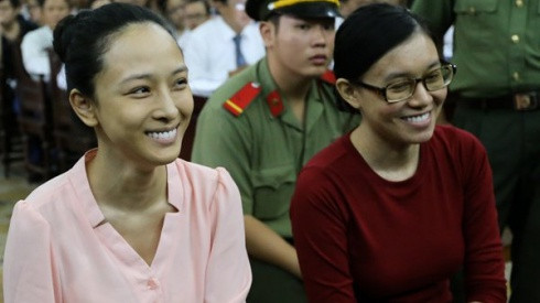 Hot: Hoa hậu Phương Nga được tại ngoại, Cao Toàn Mỹ tuyên bố sẽ kiện tới cùng Ảnh 2