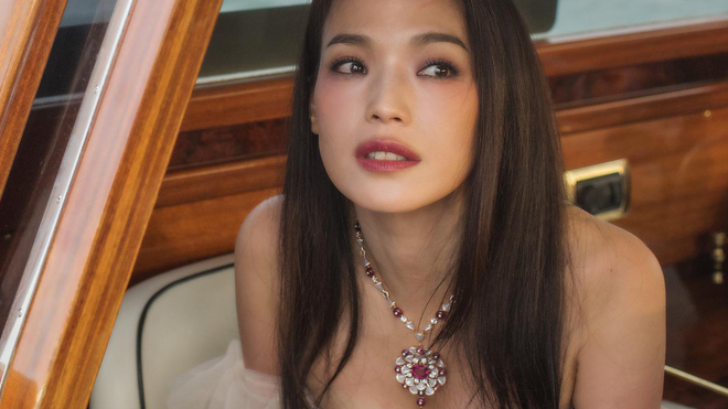 Xinh đẹp như nàng công chúa châu Âu, không ai nghĩ Thư Kỳ đã bước qua tuổi 41! Ảnh 2