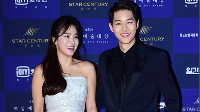 Bạn thân cặp đôi Song Joong Ki - Song Hye Kyo tiết lộ: Cả hai bắt đầu yêu nhau trước khi 'Hậu duệ mặt trời' công chiếu Ảnh 2