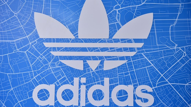 adidas khẳng định lãnh thổ giữa vùng đắc địa, các tay săn lại trên đà 'mỏng túi' dài dài Ảnh 2