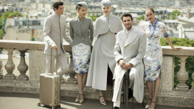 Đồng phục Haute Couture sang chảnh của Hainan Airlines xuất hiện trên sàn Paris Couture Week Ảnh 2