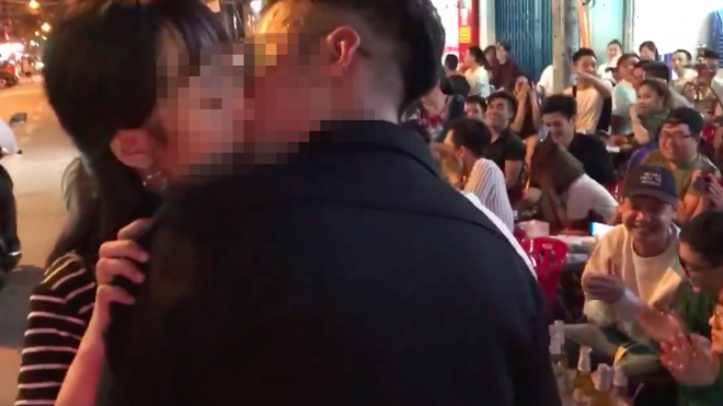 Đi học quân sự 2 tháng, nam thanh niên 'tan vỡ' trước clip tỏ tình của chàng trai khác với người yêu mình Ảnh 2