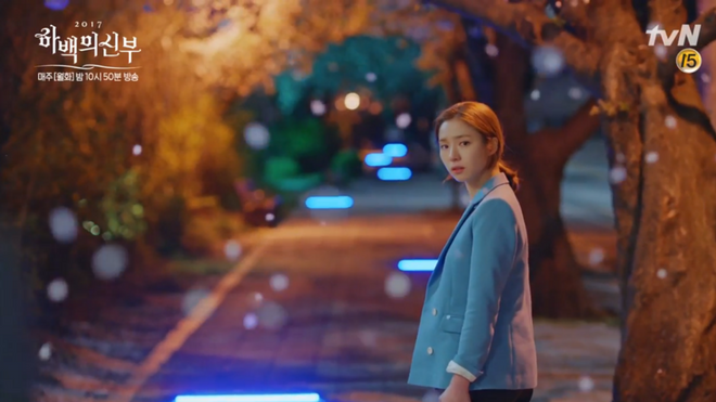 Bóc mác loạt trang phục công sở siêu yêu của 'Bác sĩ' Shin Se Kyung Ảnh 2