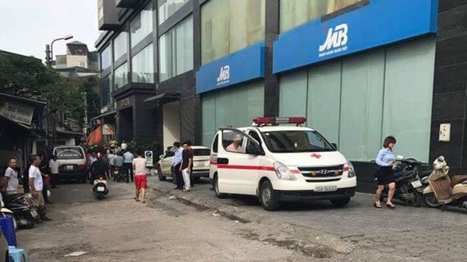 Hà Nội: Nam ca sĩ rơi từ tầng 10 một tòa nhà xuống đất tử vong? Ảnh 2