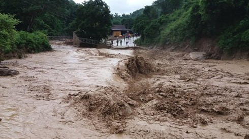 Dự báo thời tiết 26/7: Hậu bão số 4, hàng loạt tỉnh nguy cơ lũ quét Ảnh 2