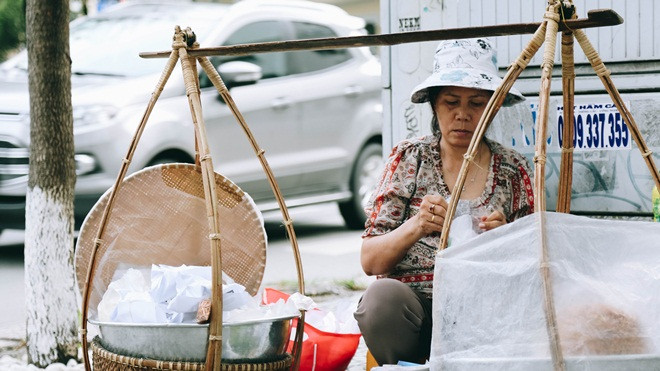 Gánh ‘xôi xéo 3 miền’ tồn tại suốt 70 năm giữa trung tâm Sài Gòn Ảnh 2