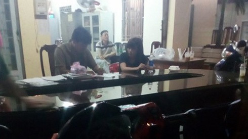 Bắt quả tang nhóm đàn ông Hàn Quốc tuyển vợ trong khách sạn ở Sài Gòn Ảnh 2