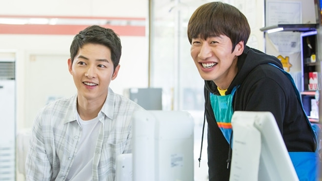 Song Joong Ki 'hắt hủi' Lee Kwang Soo, yêu cầu ông bạn thân ít gọi điện thoại Ảnh 2
