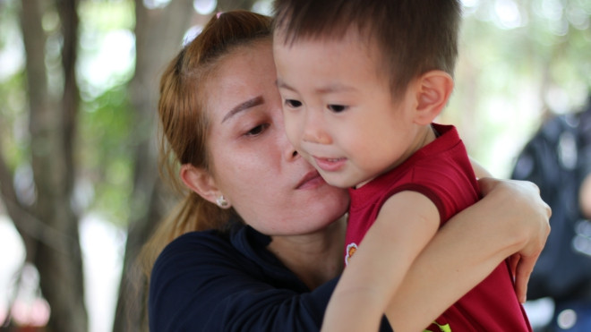Cuộc đoàn tụ đầy tiếng cười của mẹ con bé trai bị bỏ rơi trước cổng bệnh viện Từ Dũ Ảnh 2