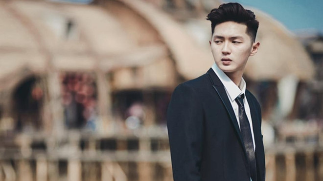 Hot boy làm điên đảo cư dân mạng những ngày qua lộ diện! Ảnh 2