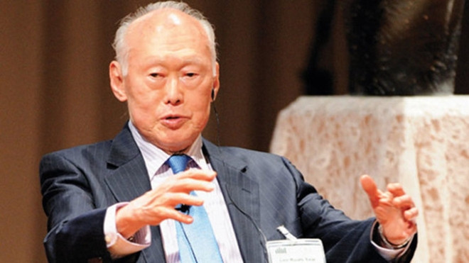 Nhìn từ cuộc đời Lý Quang Diệu để thấy 'Nói tiếng Anh chuẩn' đã thay đổi vận mệnh của cả một đất nước Singapore như thế nào Ảnh 2