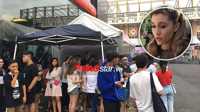 Clip fan phản ứng Ariana hủy show: 'Ngôi sao hạng A mà để fan của ngôi sao hạng A như này thì hoàn toàn không tưởng tượng nổi' Ảnh 2