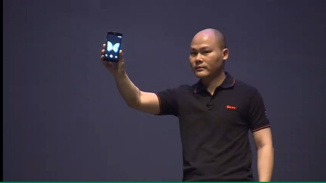 Nguyễn Tử Quảng thừa nhận Bphone thế hệ đầu chưa “ngon” và nhanh nóng, đã rút kinh nghiệm ở Bphone 2017 Ảnh 2