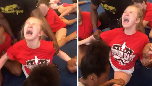 Bài tập đáng sợ khiến nữ hoạt náo viên xinh đẹp la hét trong đau đớn Ảnh 2