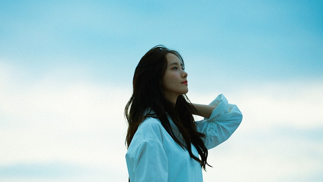 Lần đầu tiên SM tung đến 2 phiên bản STATION dành riêng cho YoonA (SNSD) Ảnh 2