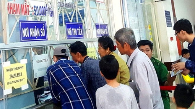 Nguy cơ hủy 2 loại thuốc trị giá gần 1 tỉ đồng tại Bệnh viện Mắt TP HCM Ảnh 2