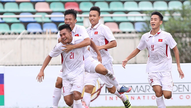 Cầu thủ U18 Việt Nam tái hiện siêu phẩm của Công Vinh Ảnh 2