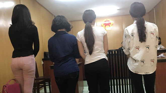 Ca sĩ, người đẹp môi giới mại dâm lĩnh 3 năm tù Ảnh 2