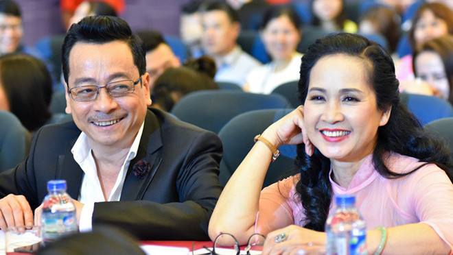 'Người phán xử' Hoàng Dũng và 'mẹ chồng' Lan Hương chấp nhận diễn không cát-sê vì sân khấu Việt Nam Ảnh 2