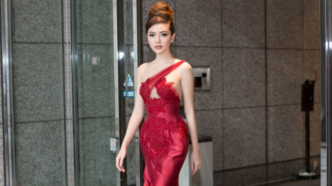 'Nữ hoàng sắc đẹp' Ngọc Duyên ghi điểm khi ngồi ghế nóng Miss Grand Japan 2017 Ảnh 2