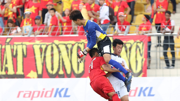 Clip: Sai lầm thủ môn - nỗi đau 'thiên thu' của bóng đá Việt Nam Ảnh 2