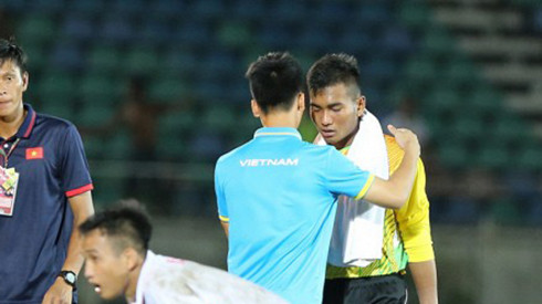 Thủ môn làm rơi bóng khiến U18 Việt Nam bị loại là ai? Ảnh 2