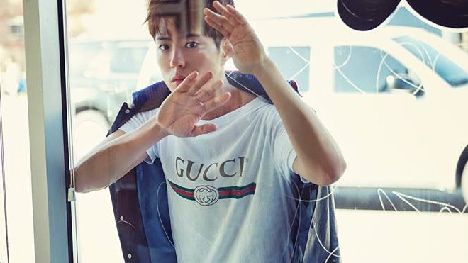 Park Go Bum diện Gucci, xuất hiện cực chất trên tạp chí ELLE Ảnh 2